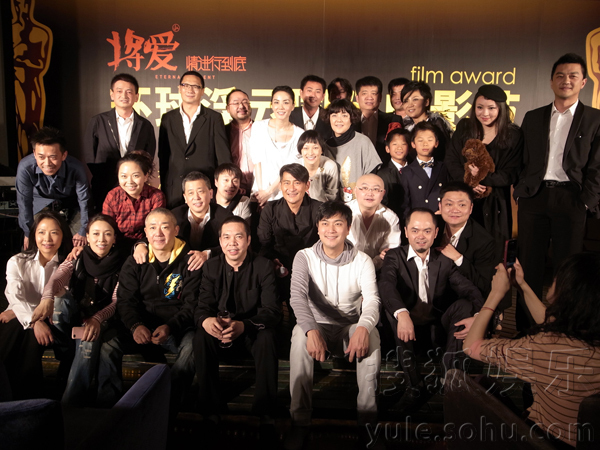 怎么才能参加电影的首映观影 Img2379964_f.jpg