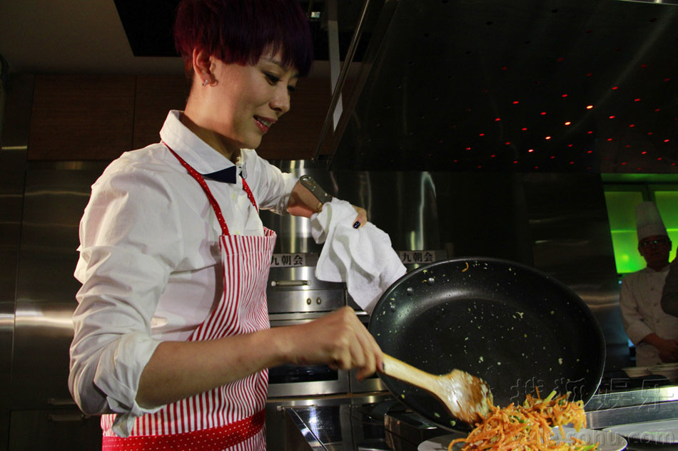 后厨演员表 搜狐网