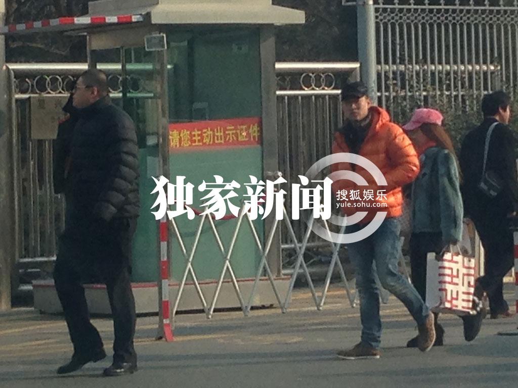独家 央视蛇年春晚正式联排 彩排现场花絮曝光