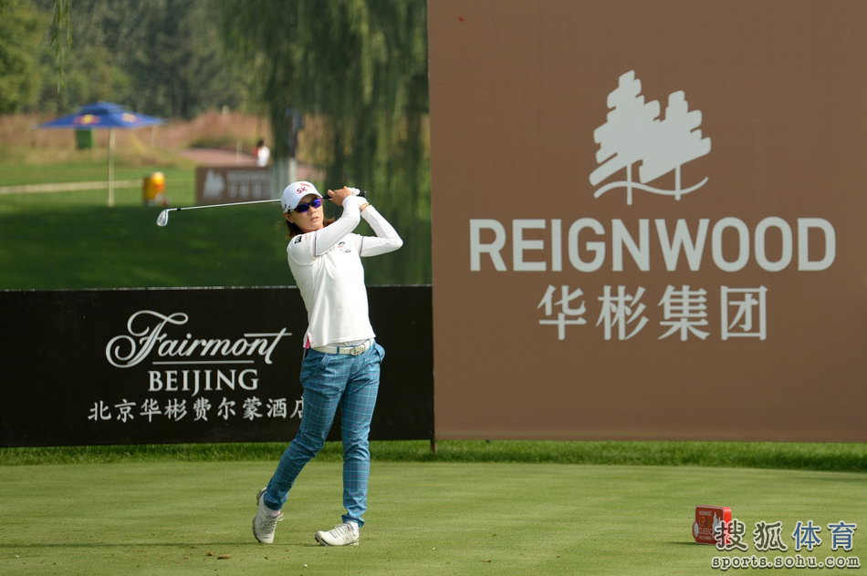 女子高尔夫世界排名_大众高尔夫(3)