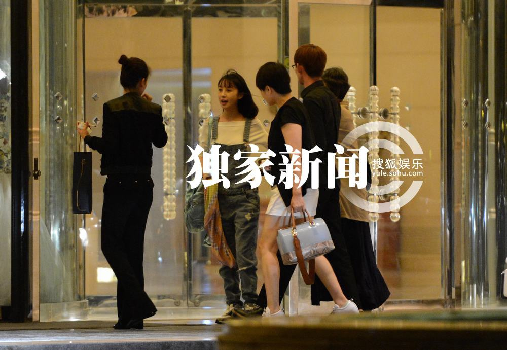 独家:张翰帅气回京 花儿与少年再聚首