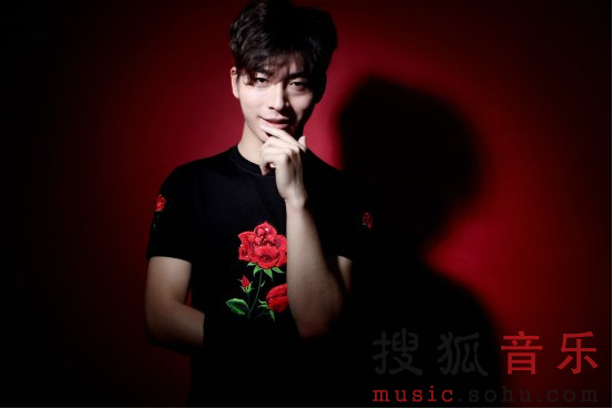 最新时尚歌曲大全 Img8347712_f.jpg