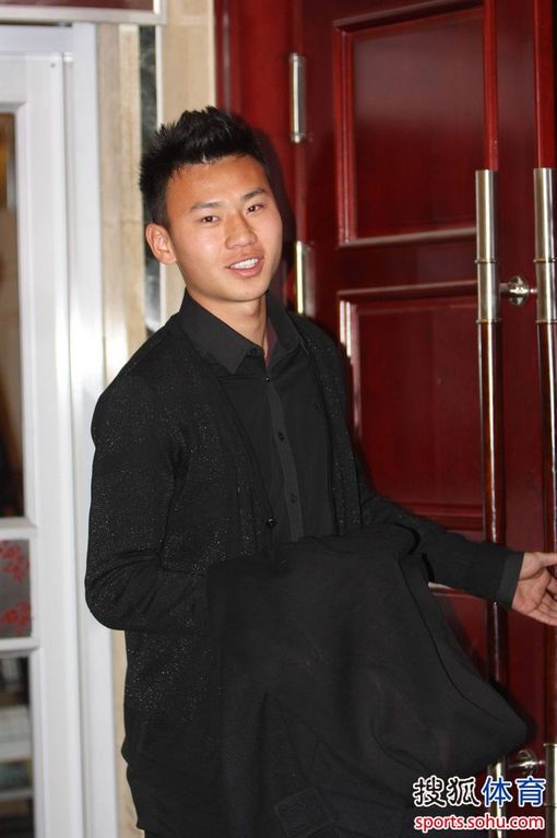 高清:国青北京集结备战 韩镕泽成熟李松益最潮