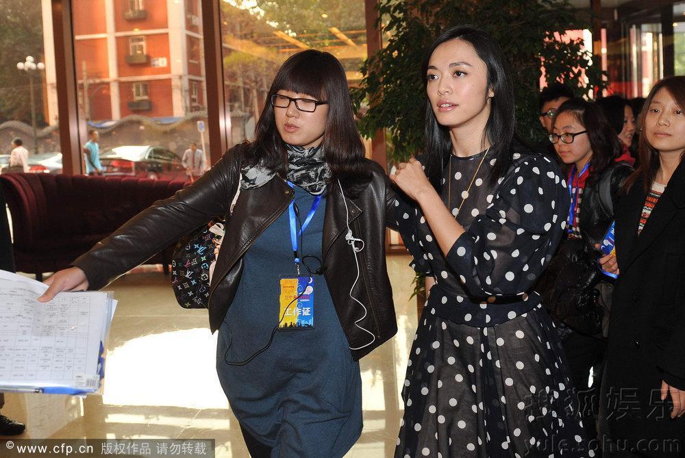 心情型服务员是什么意思-酒吧情感接待员是什