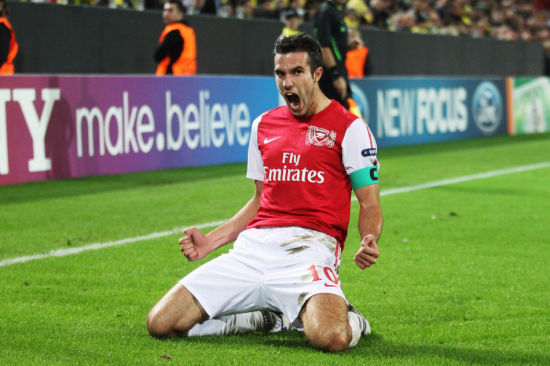 英超赛季最佳阵容:范佩西领衔 曼城四将压曼联