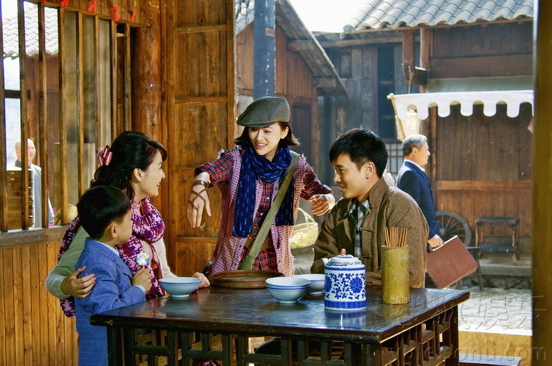 《 烽火儿女情 》开播 刘恺威戴娇倩演绎乱世爱