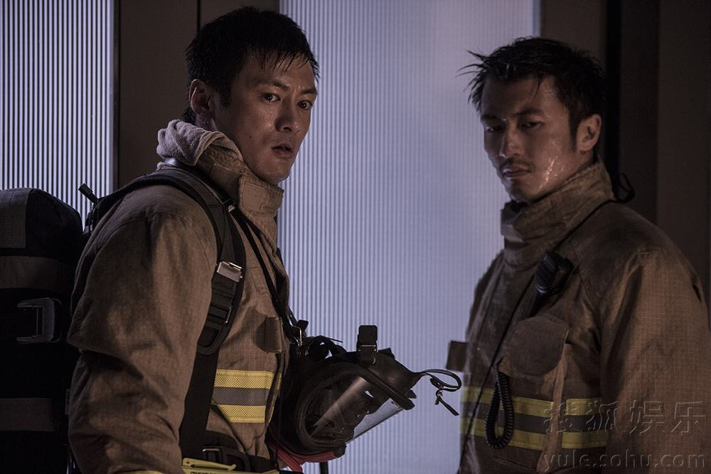 特别策划:那些穿了制服就开挂的男星们