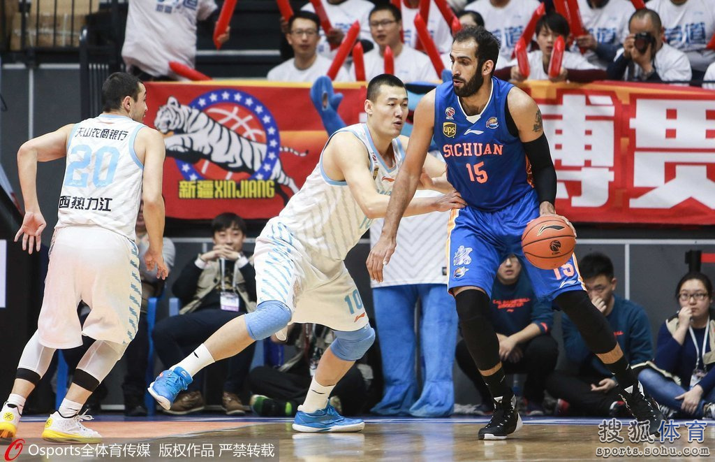 新疆男篮 Img8320288_f.jpg
