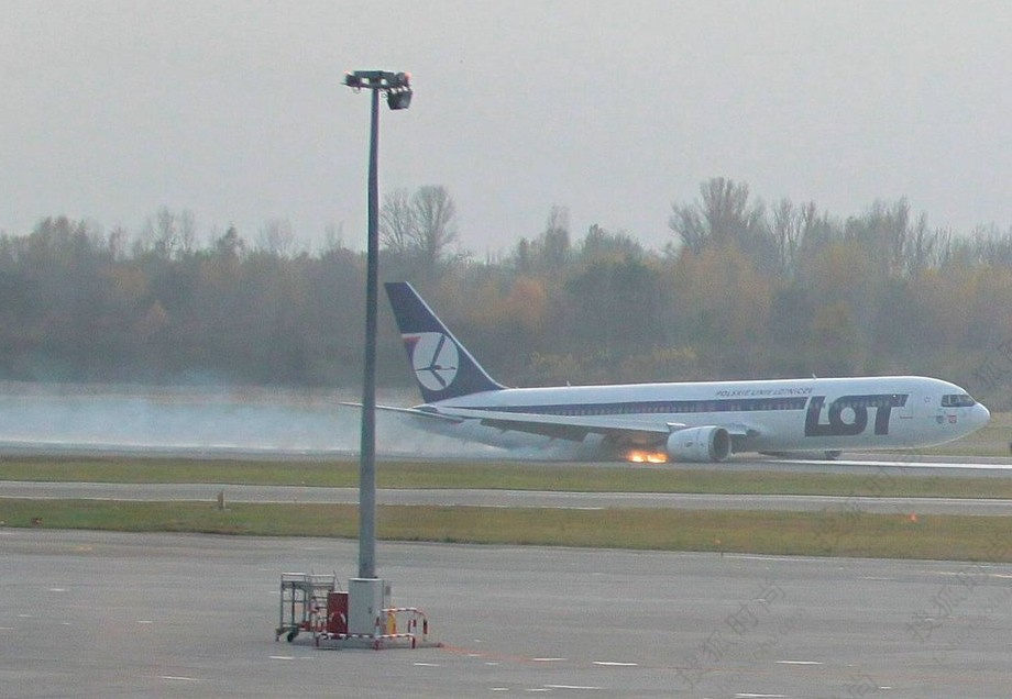 Img6312300_n.jpg