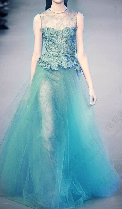 《<em>冰雪</em>奇缘》<em>女主角</em>Elsa<em>女王</em>陛下6432804-搜