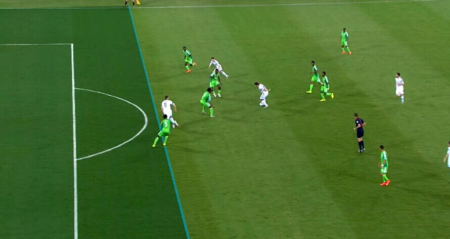 十大好球判越位:中超边线球被吹 韩国坑惨蓝衣