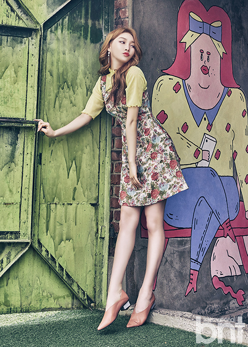 歌手金请夏拍摄时尚写真 多样造型散发感性魅力-娱乐频道图片库-大视野-搜狐