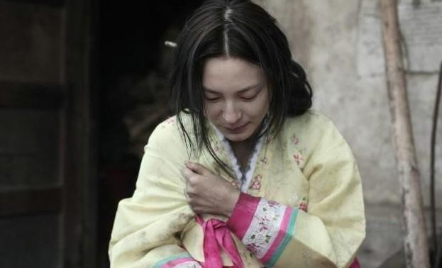 内地模特扮朝鲜难民骗爱心疑炒作