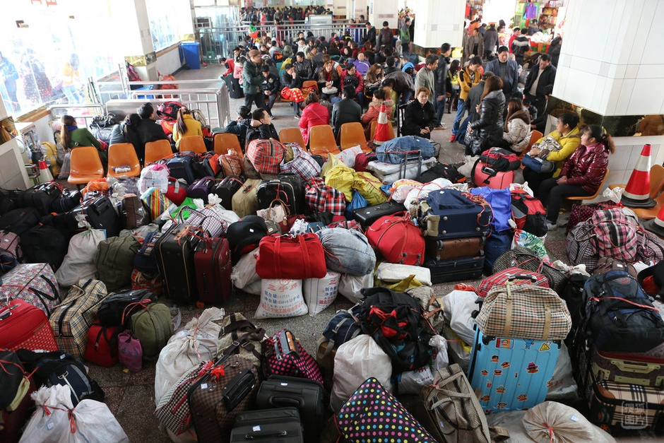 我要回家·行李6063312-新闻图片库