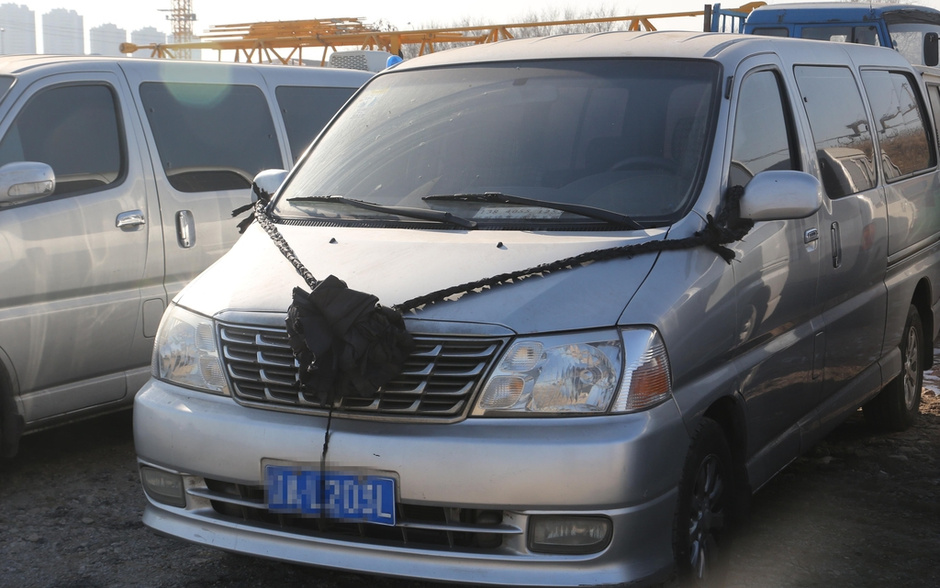 沈阳打击黑车 黑殡葬车黑出租成治理重点8233