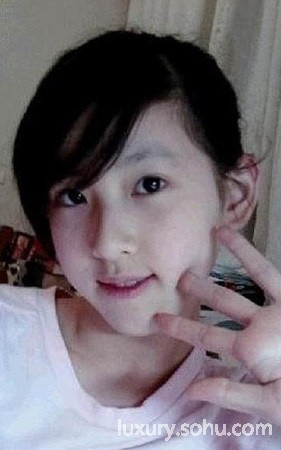 奶茶妹妹身世起底:<em>父亲</em>总裁 在清华陷陪睡门?