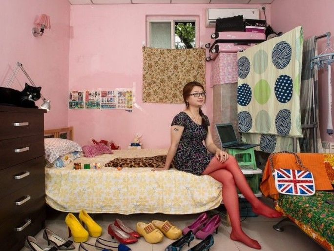 震撼偷窥女孩闺房的秘密