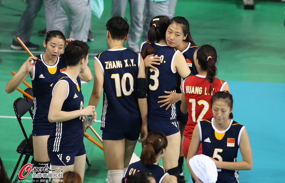<em>中韩</em>决赛<em>女排</em>_<em>中韩女排</em>美女_雅典奥运会女排