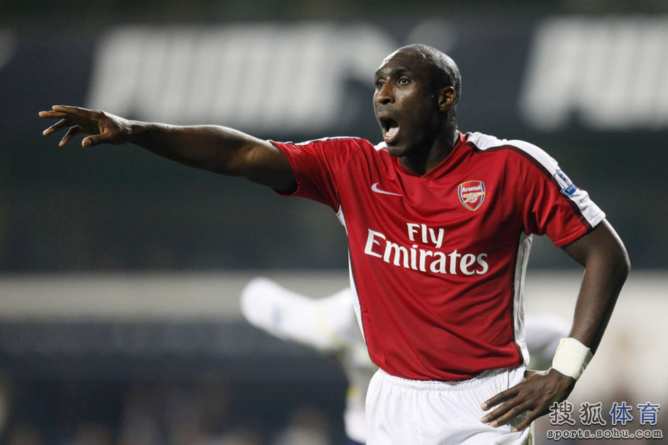 维埃拉评枪手最佳阵:亨利冰王子搭档 小法呢?