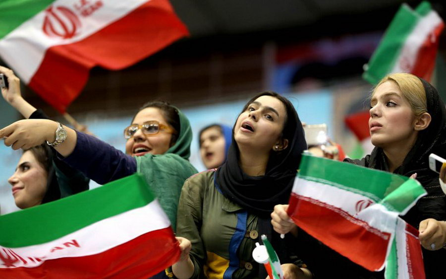 图揭神秘国度伊朗:禁止女球迷公开观看世界杯