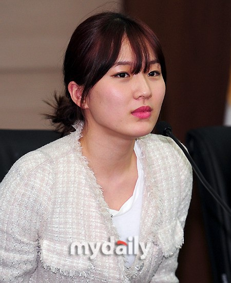 朴升智曾与王蒙合影 与男友亲吻照大秀甜蜜(图)6208248-体育图片库-大视野-搜狐