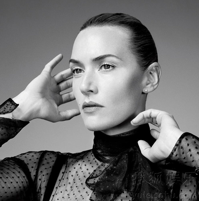 凯特温丝莱特黑白写真气质高贵 露丝变成熟美