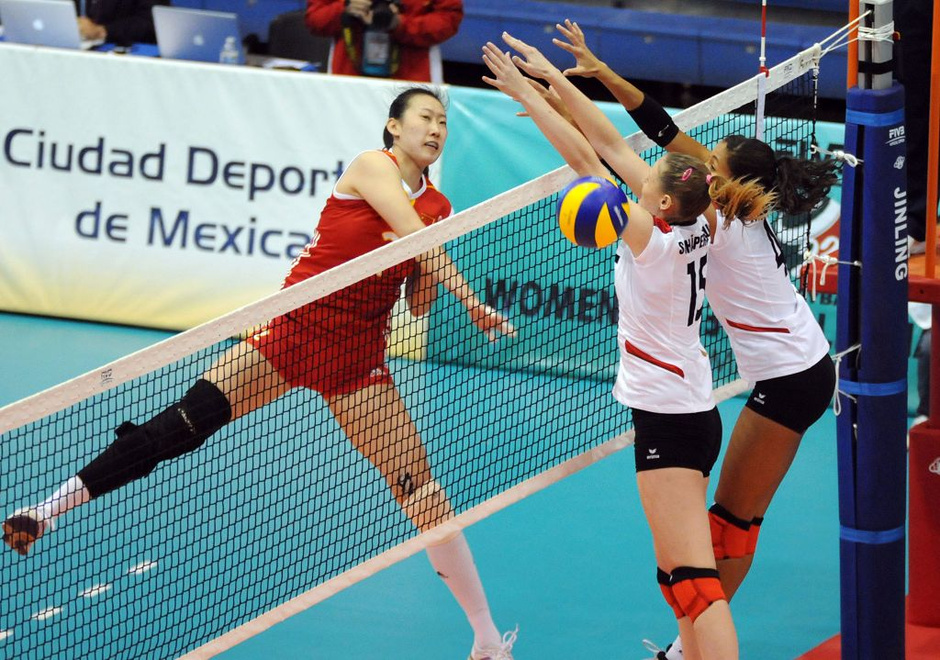 高清:U23<em>女排</em>世锦赛首战 刘宴含全面<em>姚迪</em>轻灵