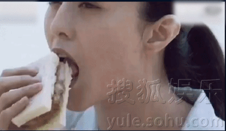 范冰冰素颜出镜拍广告 吃货属性暴露无疑 (组图)