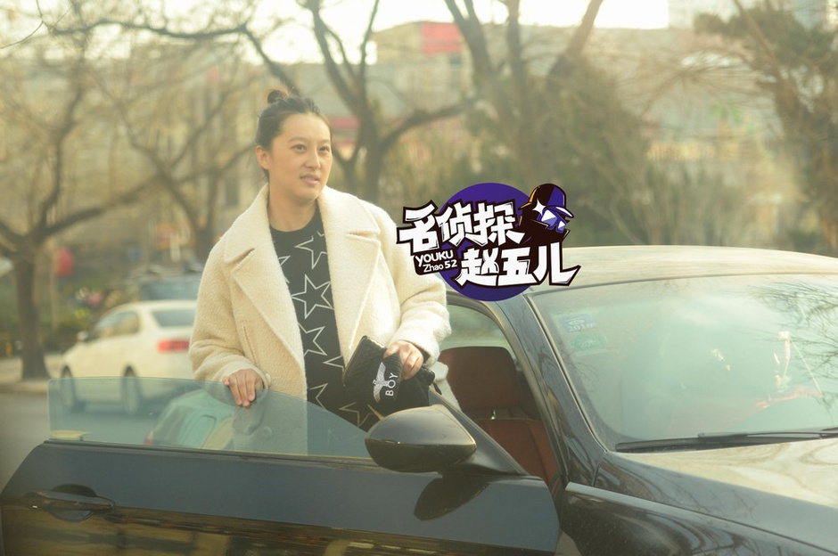 印小天拜访好友 妻子哈琳娜挺大肚相伴左右82