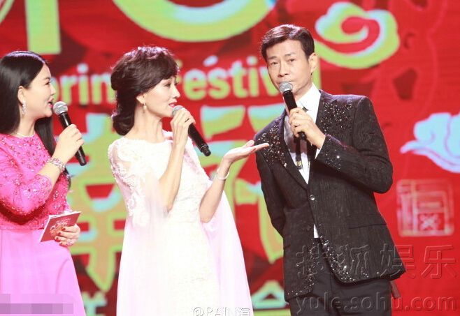 再续前缘!郑少秋赵雅芝25年后合体演出(组图)