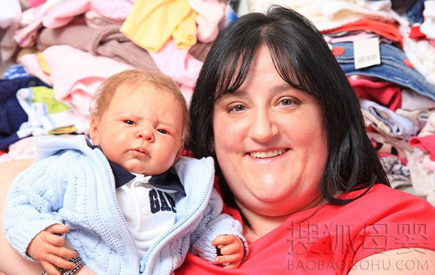 英患病母亲求女心切买真人娃娃寻安慰