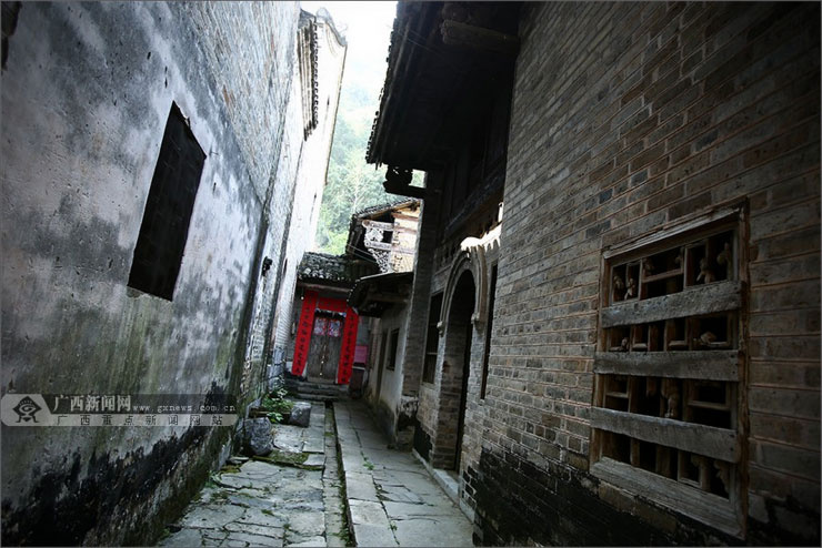 Img8300676_n.jpg