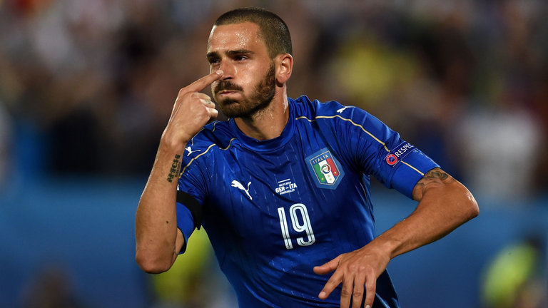 B费留队条件曝光：欧冠资格成曼联续约谈判生死线