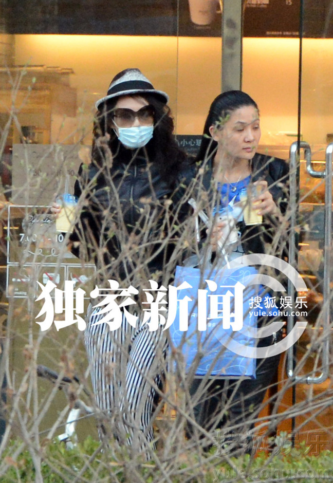 独家:章子怡整形诊所美容 直奔汪峰家送酸奶6