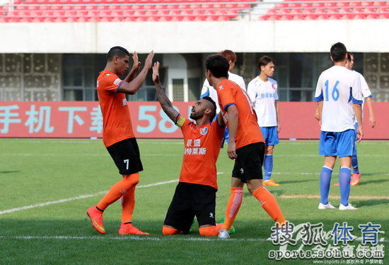中甲最佳阵容:达十梅开二度 王长庆首球悼恩师