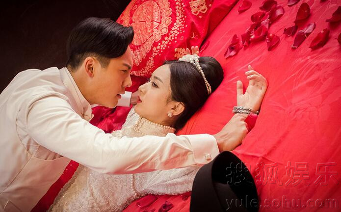 画面好羞涩!陈伟霆霸道床咚赵丽颖