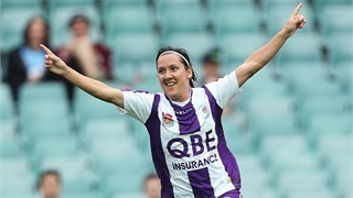 FIFA年度最佳球10候选:伊布神倒钩PK内马尔爆