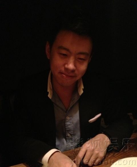 赵丽颖绯闻男友正面照 私下爱搞怪8300388-娱