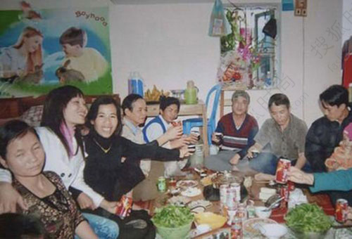 朝鲜/图中的女人，全部是因饥饿而非法越境逃到中国的朝鲜女人。