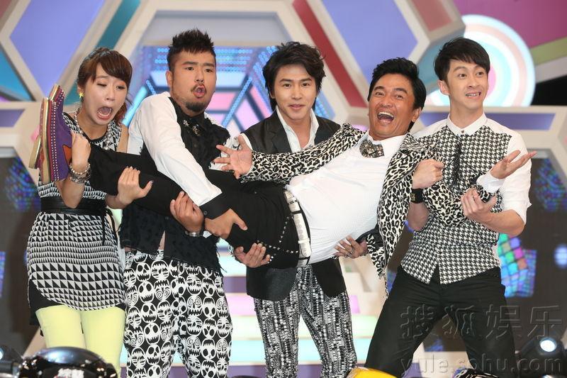 吴宗宪重拾台湾综艺主持 感慨颇多鞠躬谢粉丝