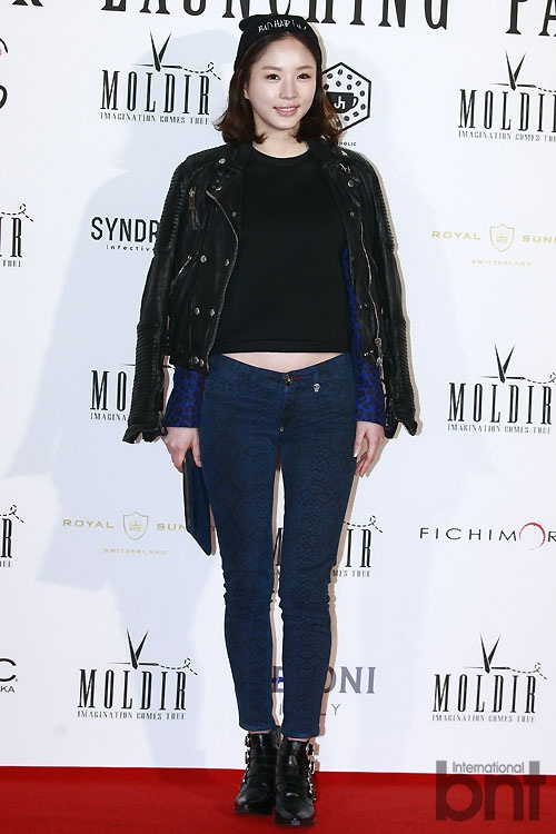 金在中作为设计总监亮相时尚包品牌开业纪念会6146688-娱乐频道图片库-大视野-搜狐