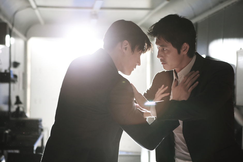 《神之一手》公开郑雨盛崔振赫对峙戏花絮-娱乐频道图片库-大视野-搜狐