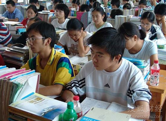 活在当下:如今已是用金钱“买”安全感的时代(组图) - 乌裕尔河 - 乌裕尔河2