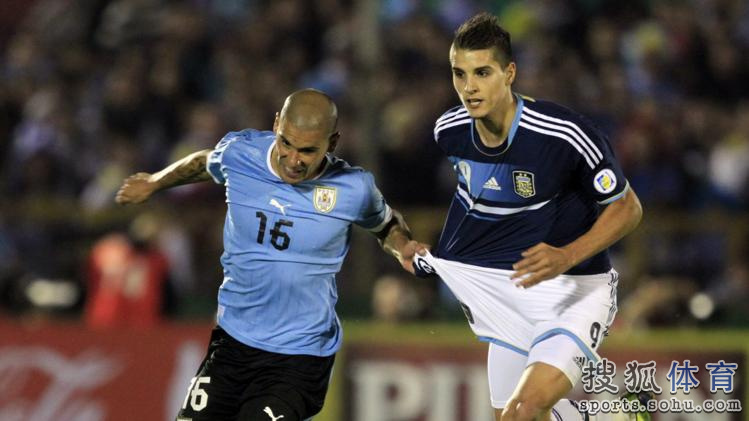 乌拉圭队完全名单:锋线非英意可比 中后场屯兵