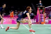潮田玲子，女，1983年生，日本羽毛球运动员，2007年夺得世锦赛的铜牌。
