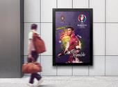 高清图：欧洲杯24强创意海报 C罗贝尔亮相站台