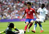 搜狐体育讯 北京时间8月2日0时，2012年伦敦奥运会男足项目小组赛最后一轮的赛事迎来了一场焦点战，...