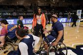 高清：全明星周末轮椅篮球赛 比赛励志女将助阵