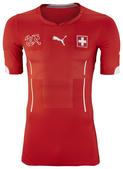 高清：红衣白裤直指巴西 瑞士世界杯新球衣发布
