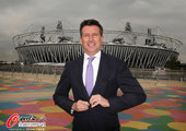 北京时间2012年7月20日，伦敦奥组委主席科勋爵造访奥林匹克公园。